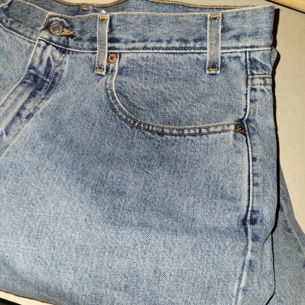 Vintage 90s Levi 550 Relaxed Fit Blue Jeans Men's Size 36x34 1999